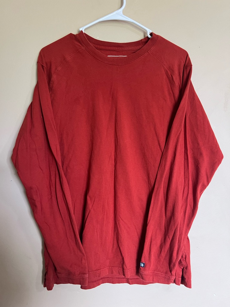 The North Face Men's Long-Sleeve Crew Tee - Red